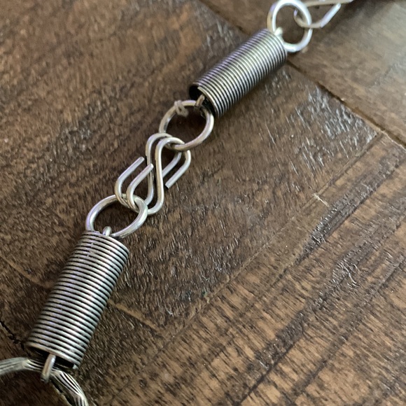 Eben Silver Circle Necklace - Picture 6 of 7